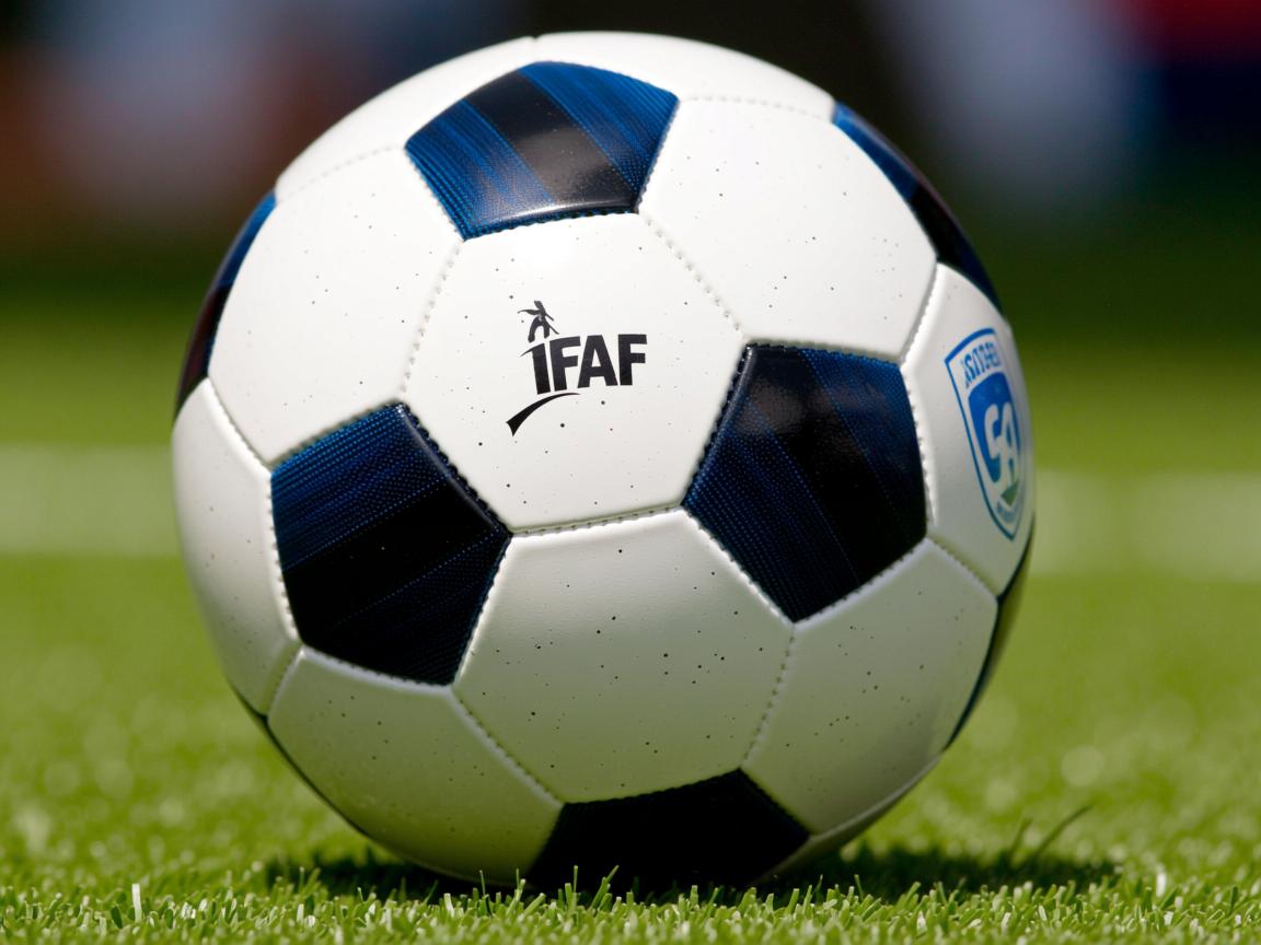 od体育平台-博卡门将神勇扑救，虽败犹荣，博卡俱乐部著名球星  第3张